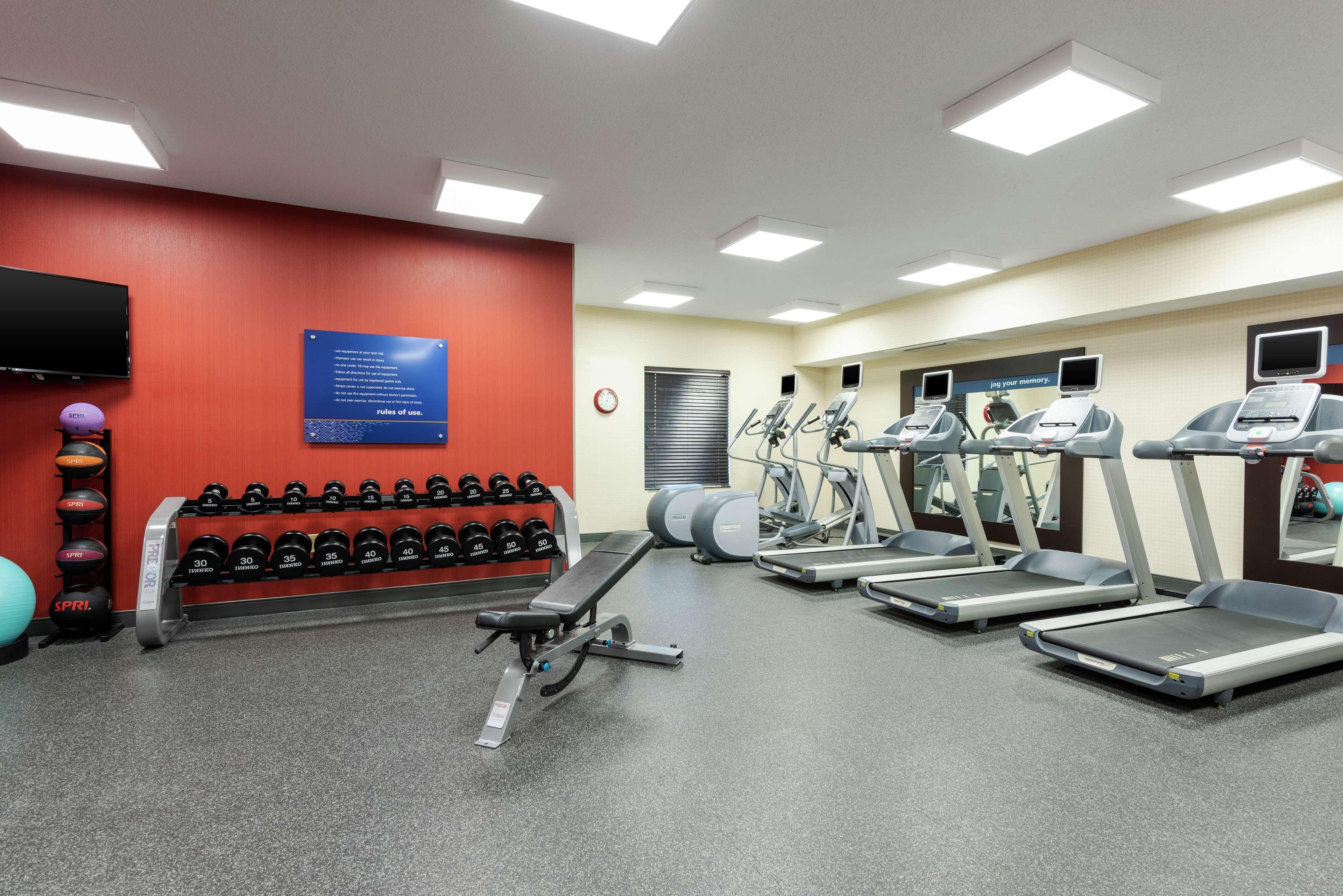 Hampton Inn & Suites Marshalltown Экстерьер фото