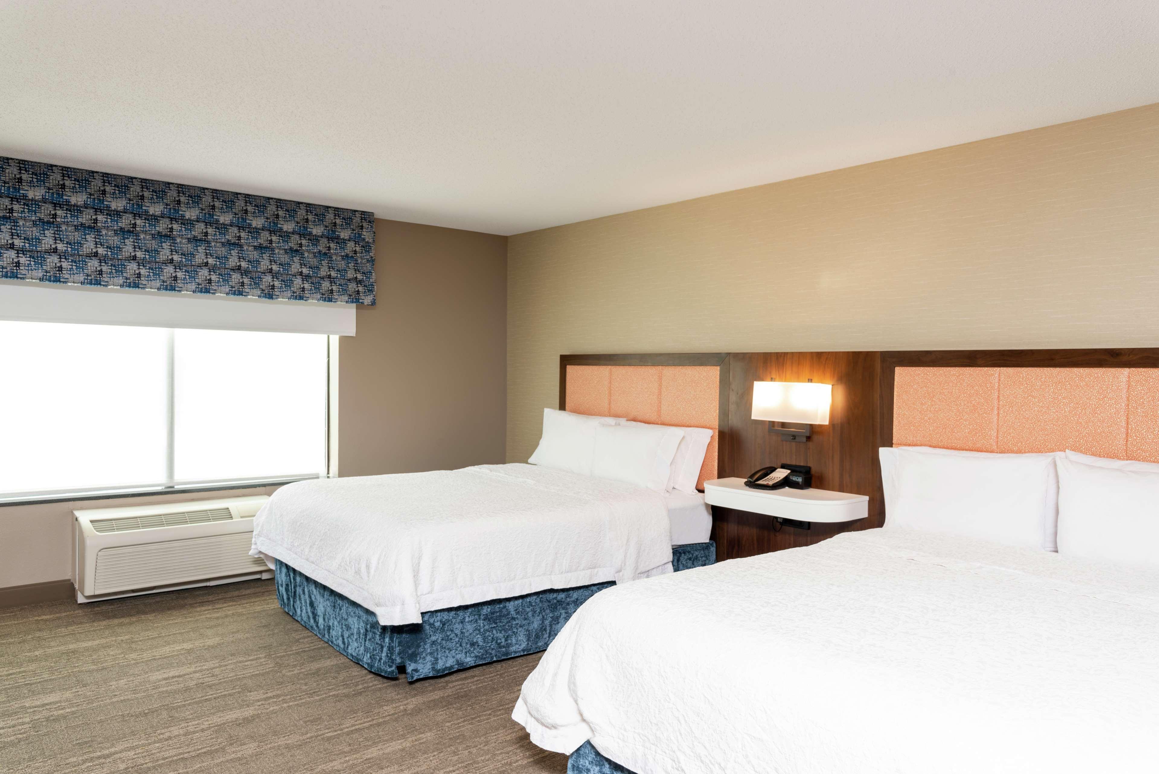 Hampton Inn & Suites Marshalltown Экстерьер фото