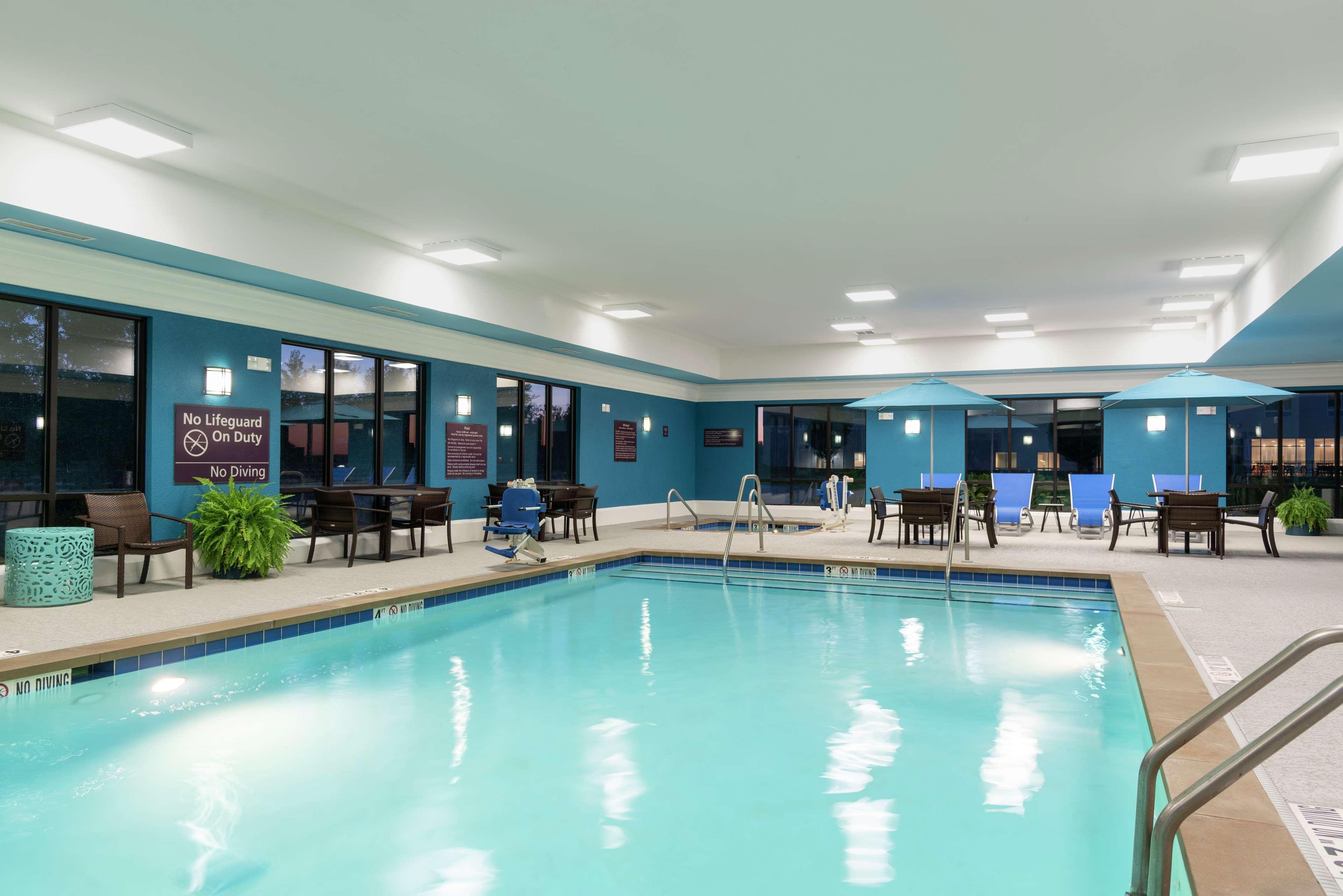 Hampton Inn & Suites Marshalltown Экстерьер фото